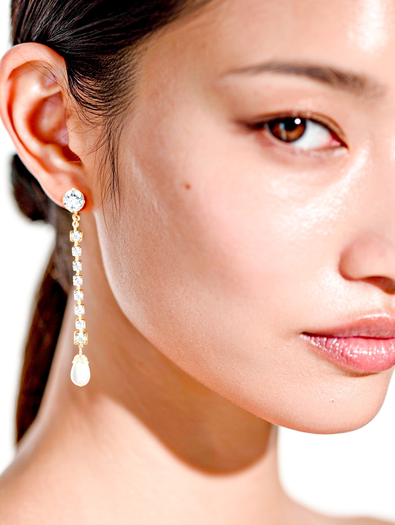 ドロップパールチェーンピアス/イヤリング (ゴールド) – niita